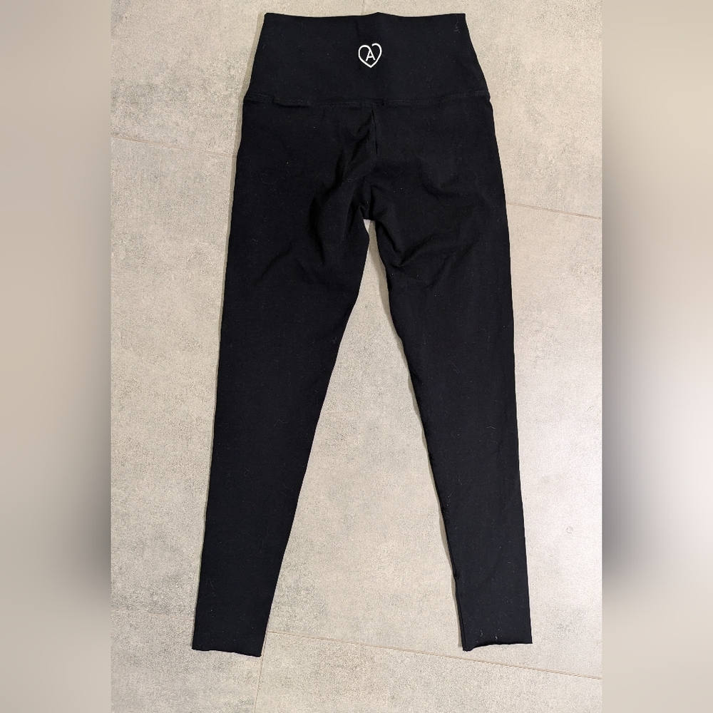 Aritzia TNA Health Care Hero Leggings Black Size S High Rise‎ - Picture 6 of 7